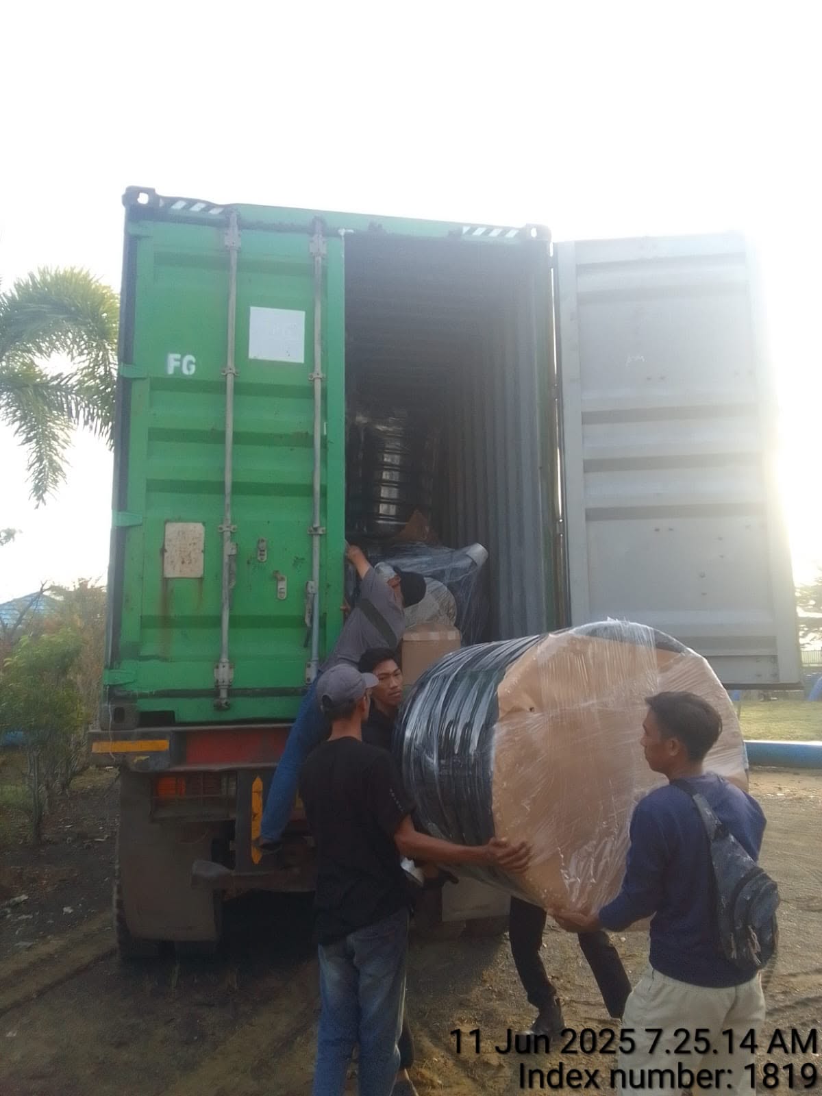 Container Terbuka
